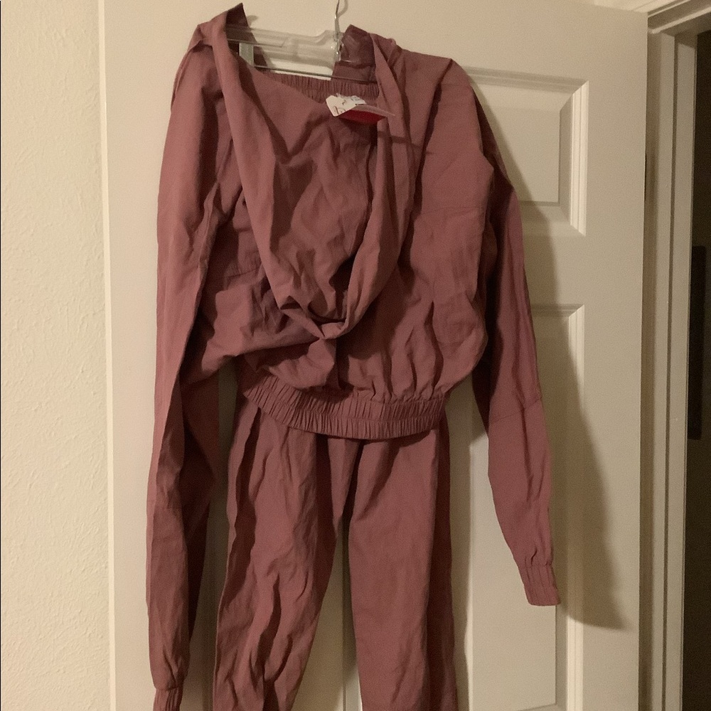 2 Piece Set - image 3